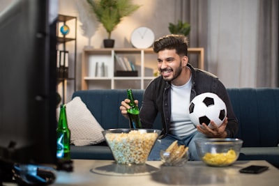 دوريالدرجةالثانيةالسعودي2022-23منافسةشرسةوتأهلتاريخي
